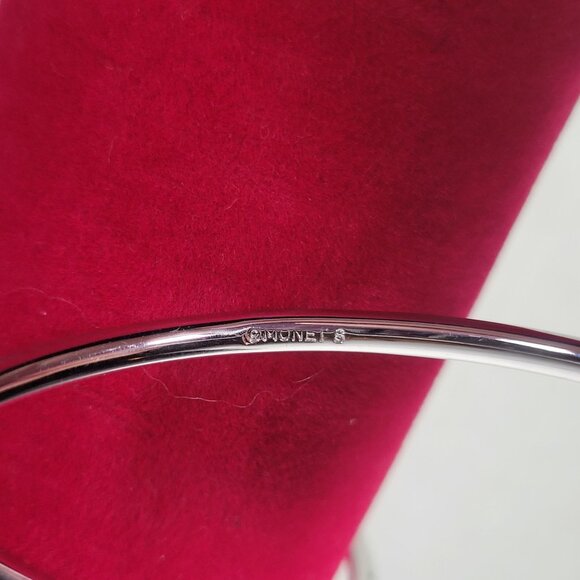 Set of 2 Monet Silver Tone Classic Bangle Bracelets - Picture 3 of 3